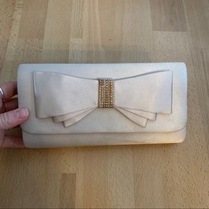 Lulu Townsend Clutch